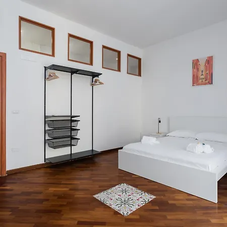 Apartment Portalba Palace By Dimorra Naples